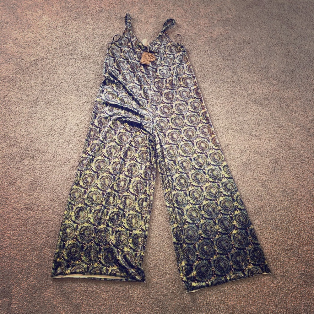 NWT Onsie Velvet Jumpsuit velvet wide leg